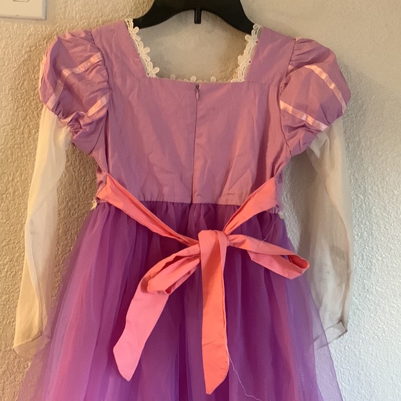 Tangled custom - Picture 6 of 8